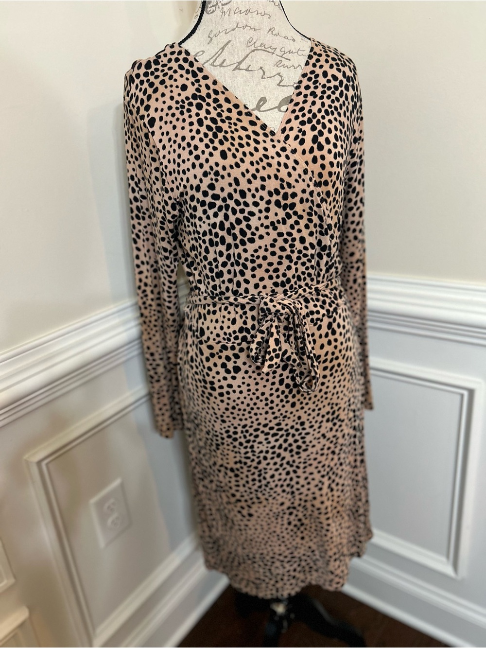 Plus Size Ava & Viv Blush and Black Long Sleeve Wrap Midi Dress